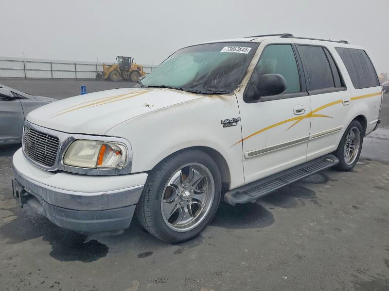 2000 FORD EXPEDITION — VIN 1FMRU1561YLC03161