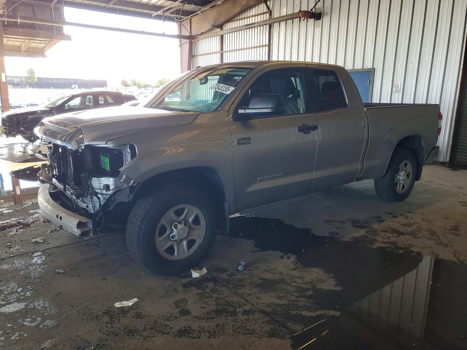 2017 TOYOTA TUNDRA — VIN 5TFUY5F10HX635035