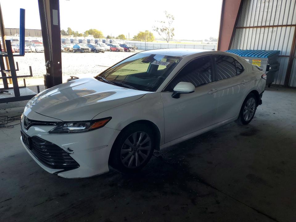 2020 TOYOTA CAMRY — VIN 4T1C11AK0LU995131