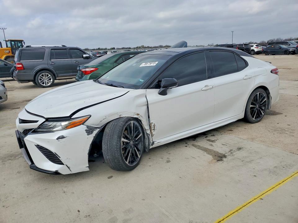 2018 TOYOTA CAMRY — VIN 4T1BZ1HK2JU021593