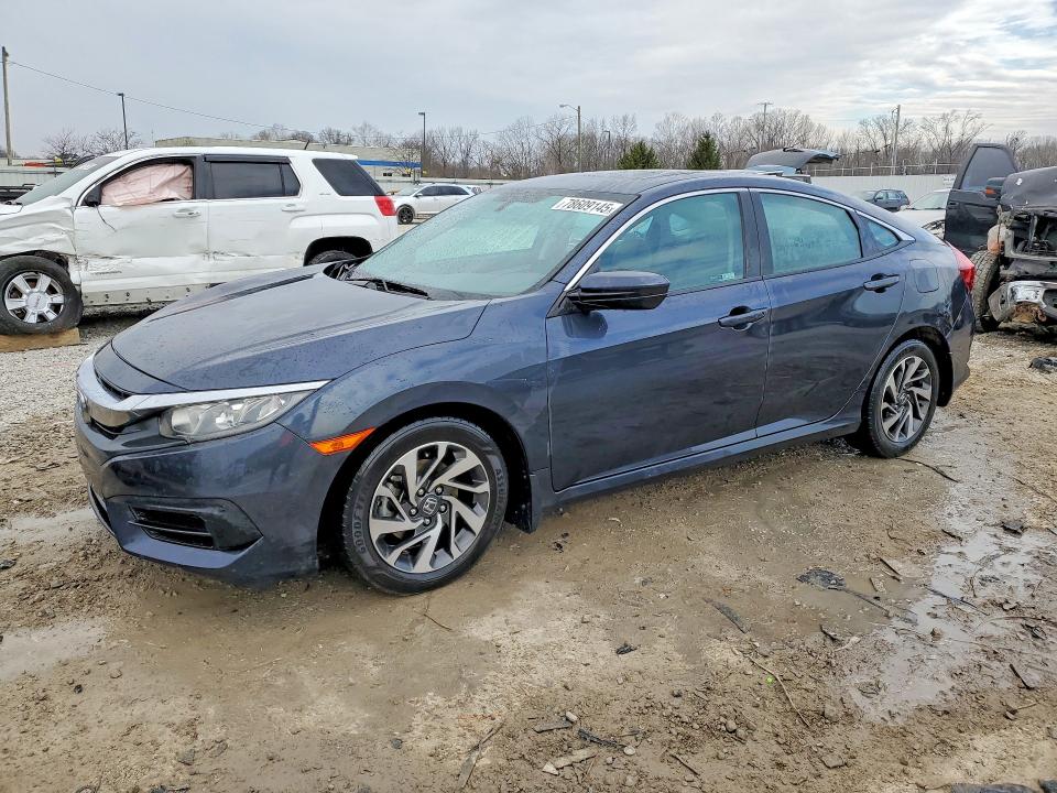 2018 HONDA CIVIC — VIN 2HGFC2F72JH597037