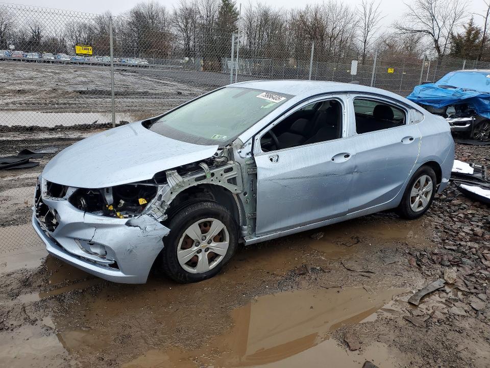 2018 CHEVROLET CRUZE — VIN 1G1BC5SM3J7190536