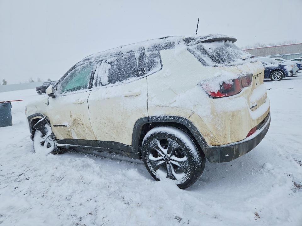 3C4NJDBB0JT457047