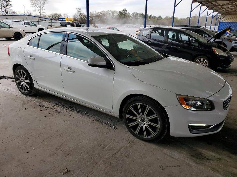 LYV402HK6HB132505