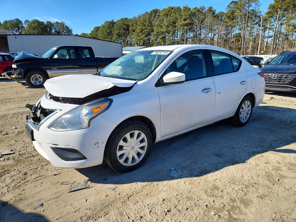 2018 NISSAN VERSA — VIN 3N1CN7APXJK408828