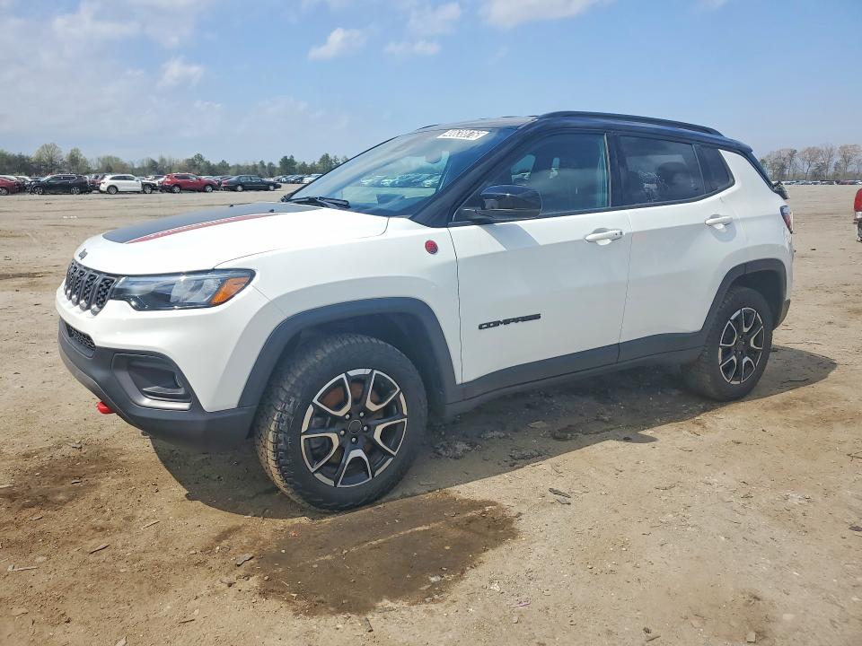 2025 JEEP COMPASS — VIN 3C4NJDDN5ST536898