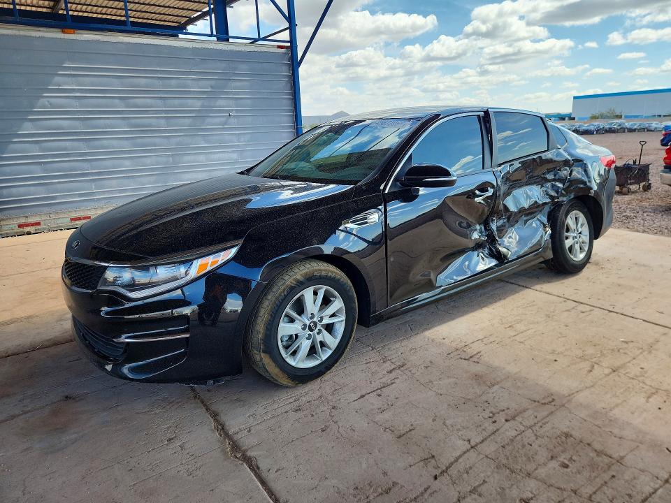 2016 KIA OPTIMA — VIN 5XXGT4L32GG041080