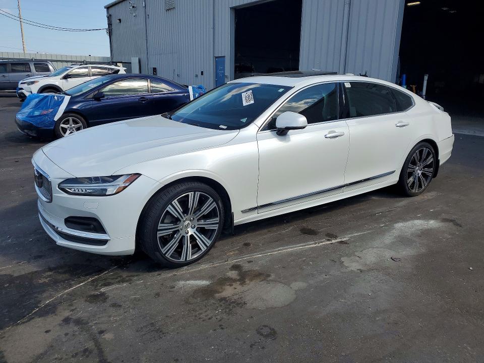 2021 VOLVO S90 — VIN LVYA22ML8MP204971