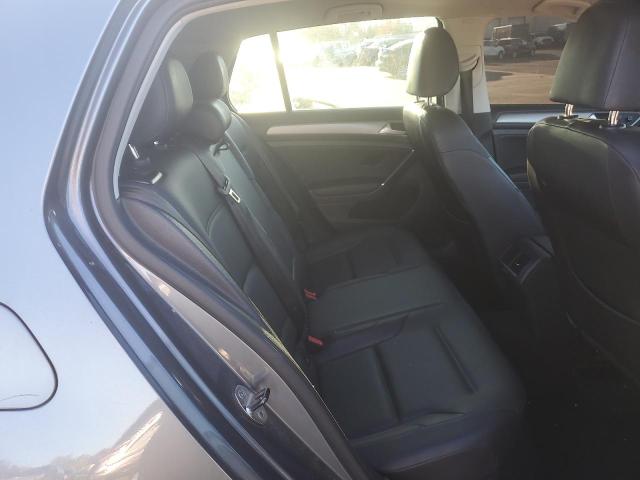 3VW217AU6FM013032