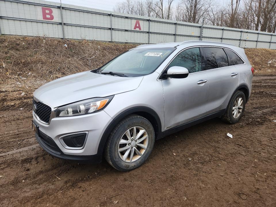 2016 KIA SORENTO — VIN 5XYPGDA32GG114404