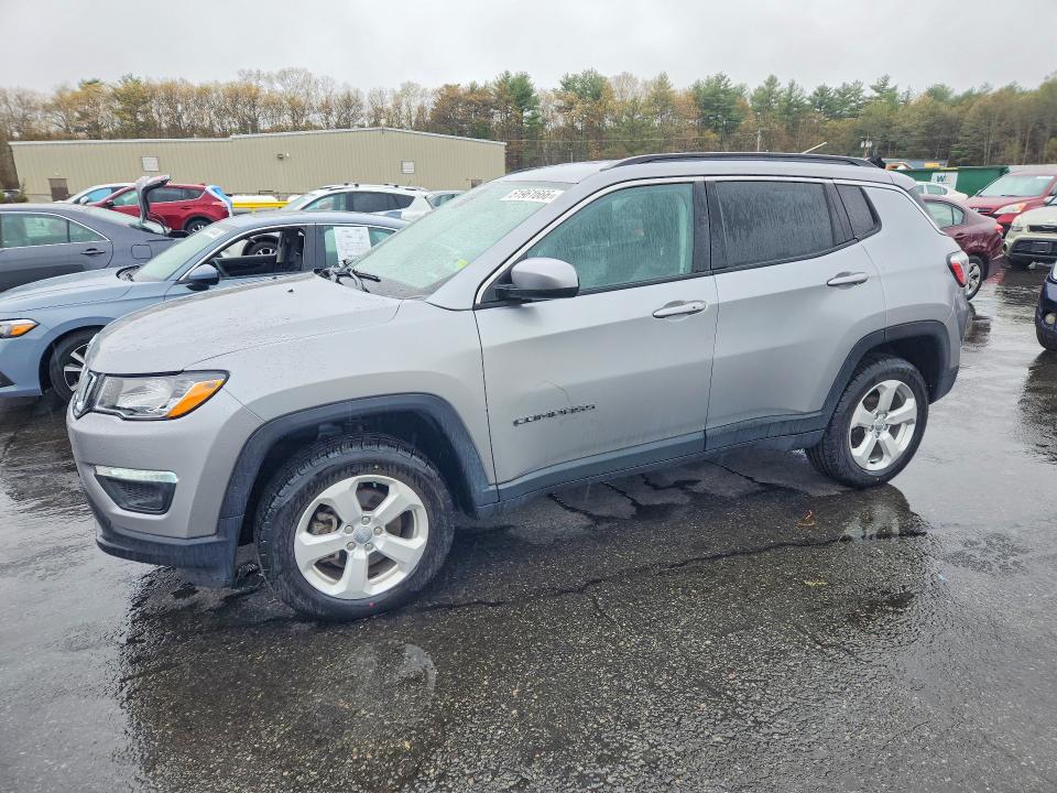2018 JEEP COMPASS — VIN 3C4NJDBB2JT282672