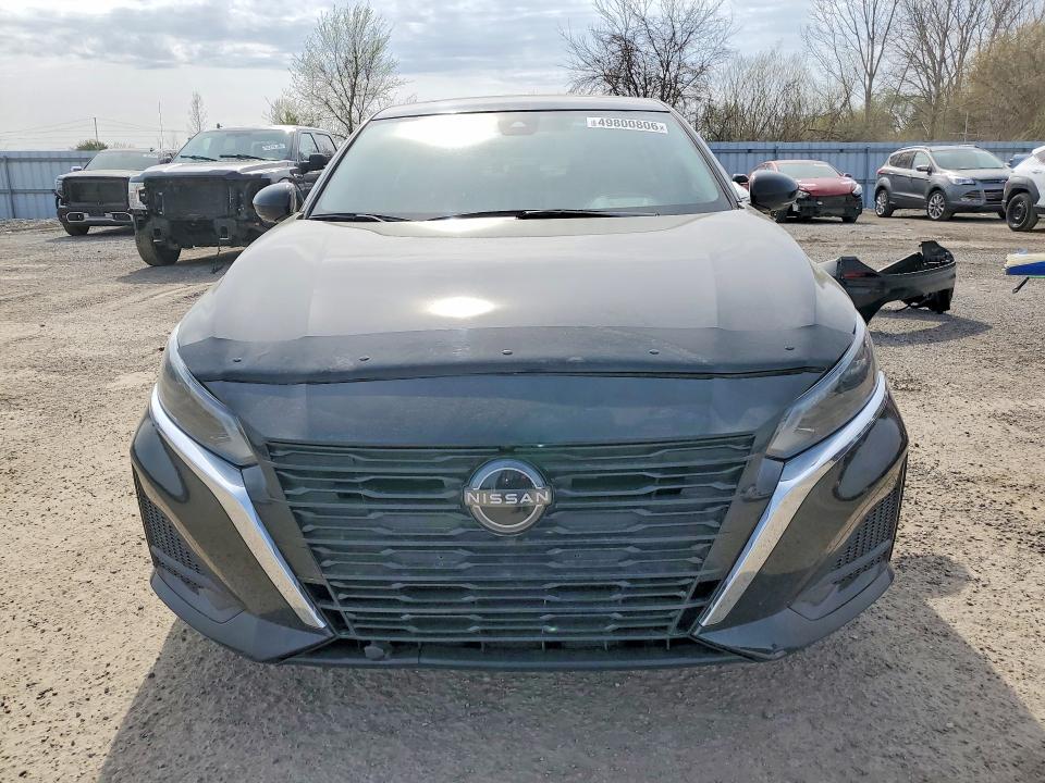 1N4BL4FW3RN311026