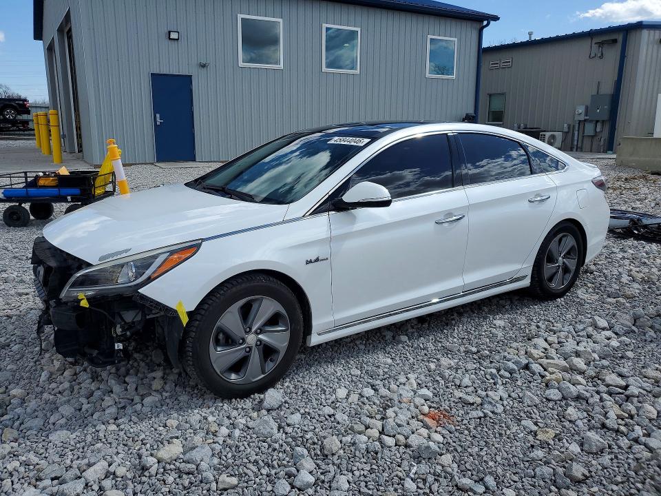 2017 HYUNDAI SONATA HYBRID — VIN KMHE34L18HA059436