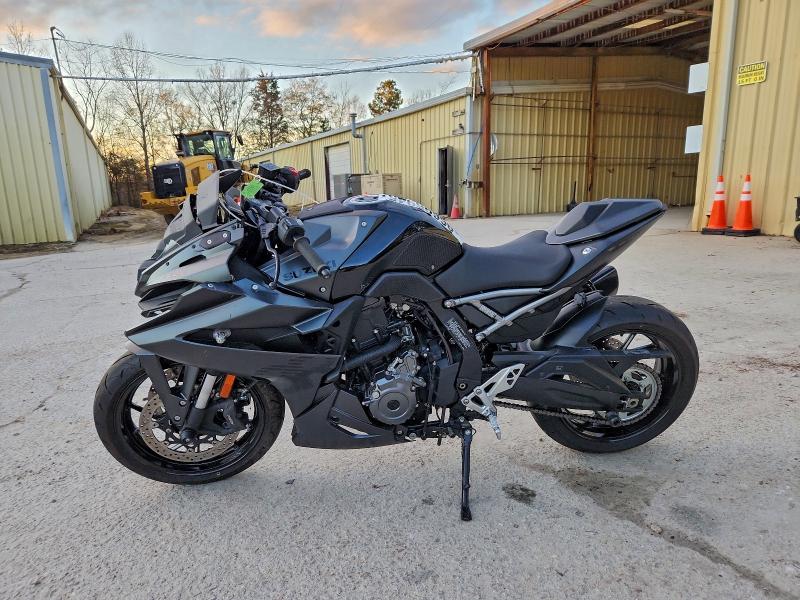JS1EM13BXS7101760