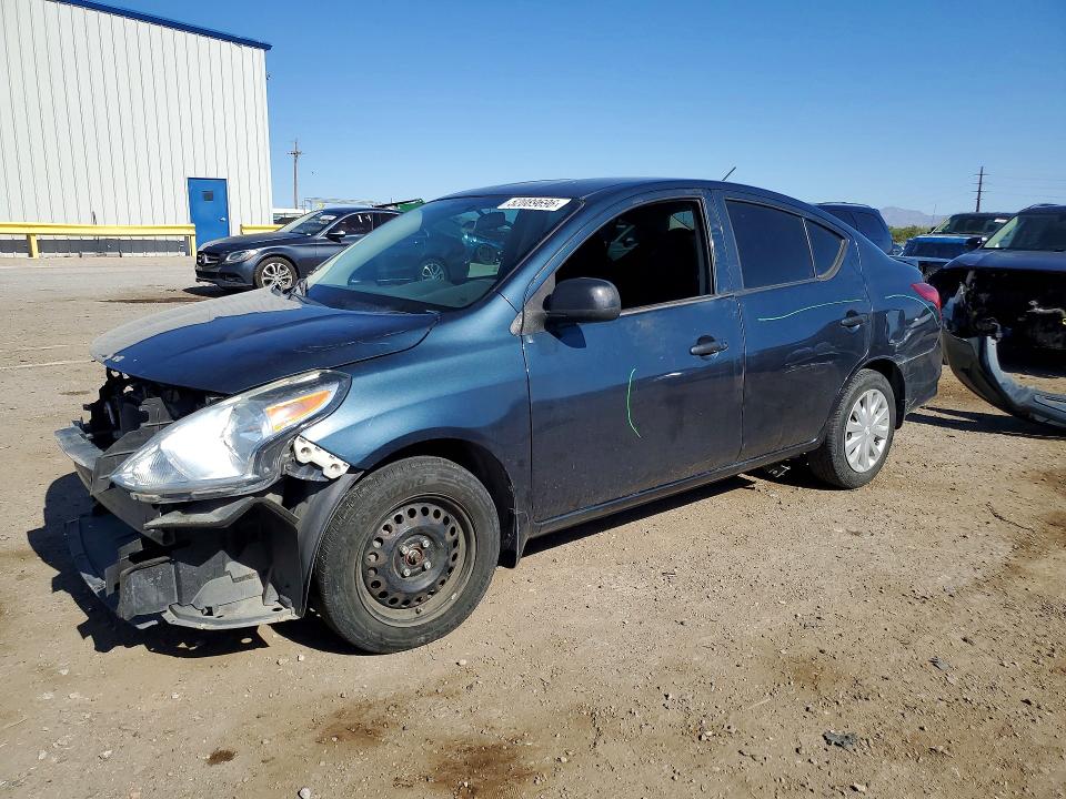 2015 NISSAN VERSA — VIN 3N1CN7AP0FL935021