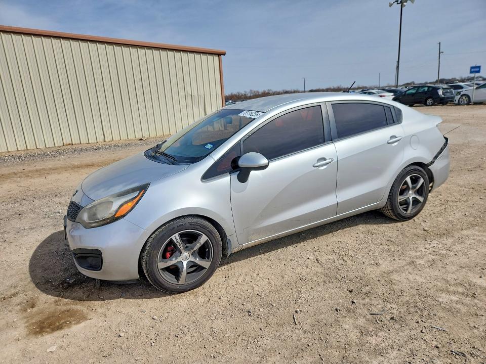 2015 KIA RIO — VIN KNADM4A33F6421770