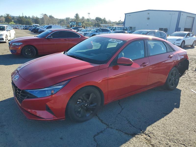 2021 HYUNDAI ELANTRA SE — VIN 5NPLS4AG1MH051204