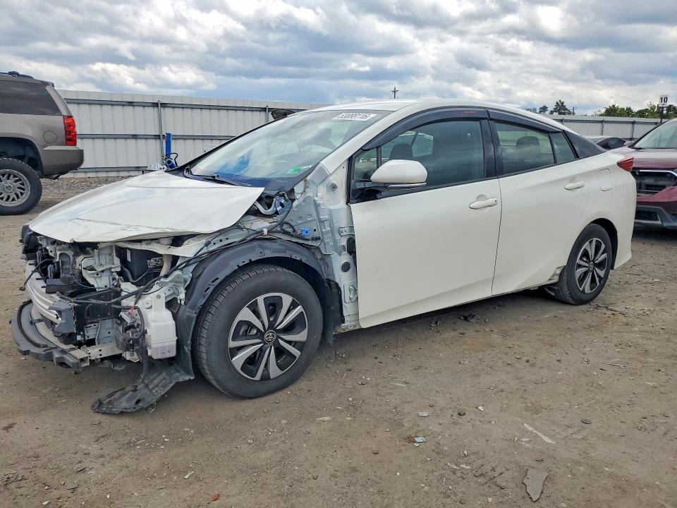 2018 TOYOTA PRIUS PRIME — VIN JTDKARFP8J3100121