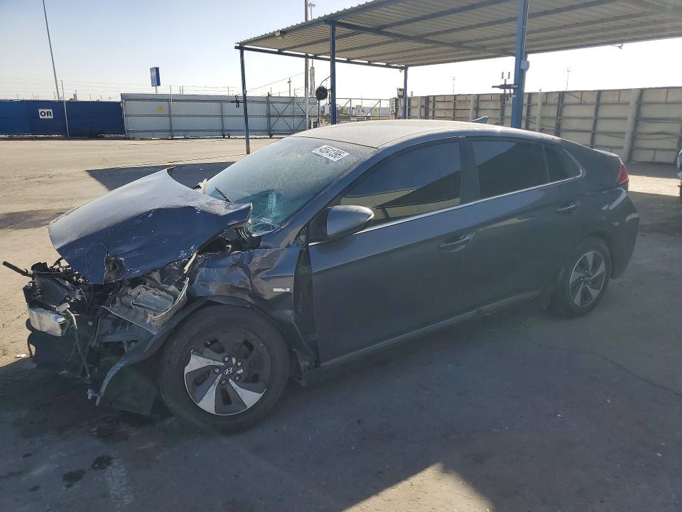 2018 HYUNDAI IONIQ HYBRID — VIN KMHC75LC6JU064092