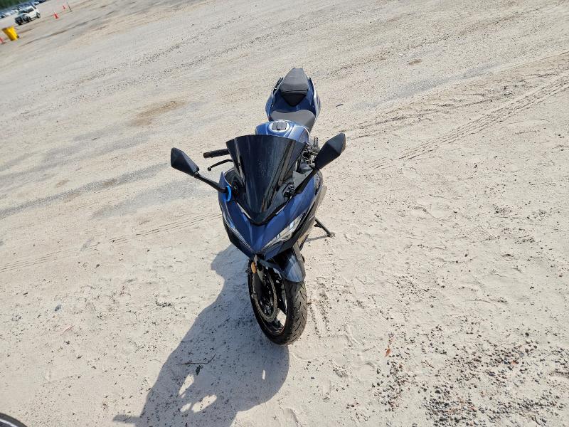 JKAEXKH10PDAR2933