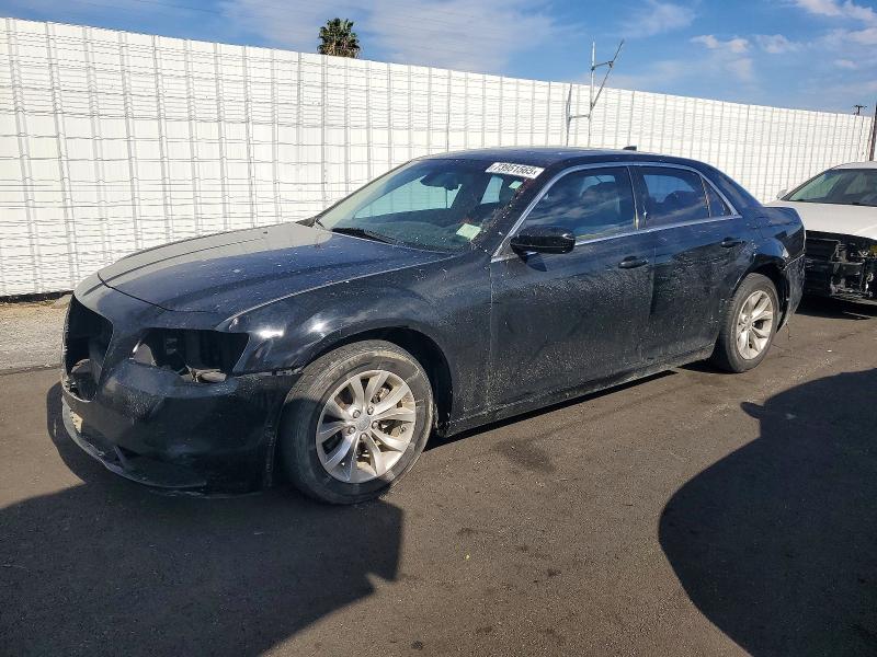2015 CHRYSLER 300 LIMITE — VIN 2C3CCAAG8FH837982