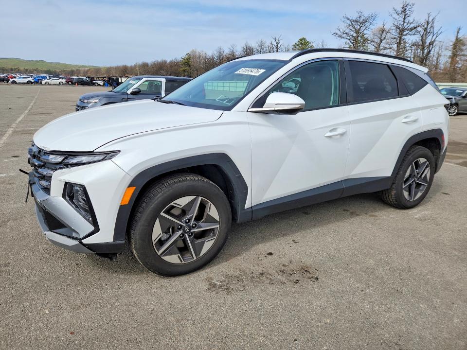 2025 HYUNDAI TUCSON — VIN 5NMJCCDE8SH590552