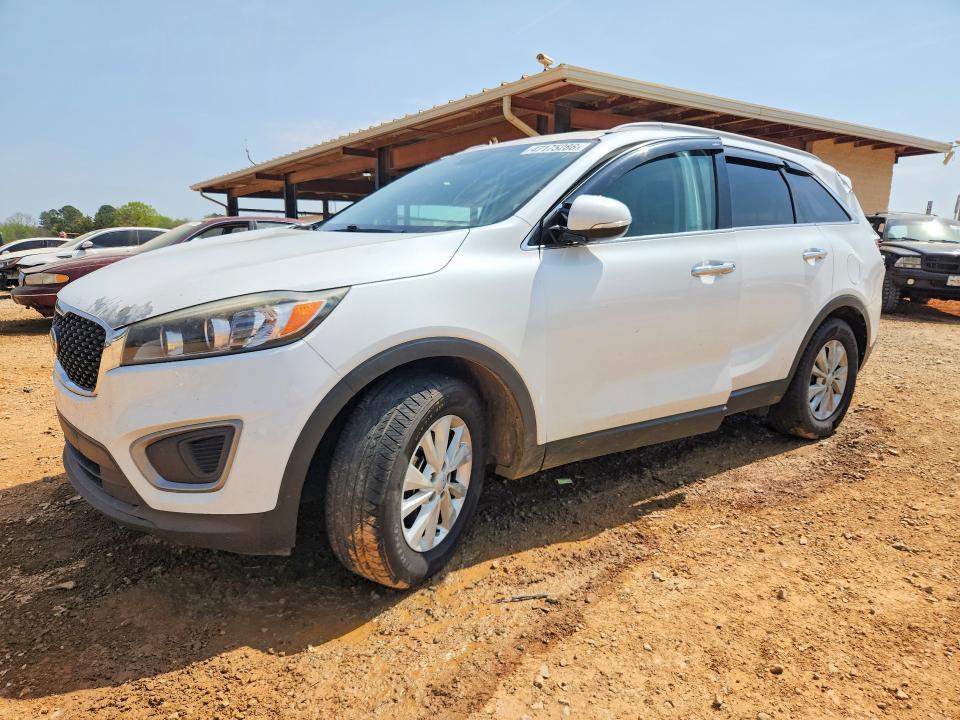 2016 KIA SORENTO — VIN 5XYPG4A34GG174927
