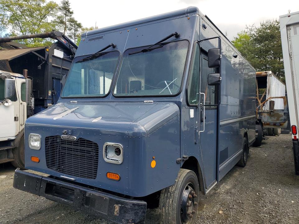 2020 FREIGHTLINER CHASSIS — VIN 4UZAC2EA8LCMK0158