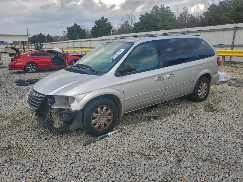 2005 CHRYSLER TOWN & COU — VIN 2C8GP64L95R457256