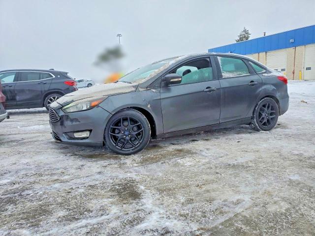 2015 FORD FOCUS SE — VIN 1FADP3F26FL235071
