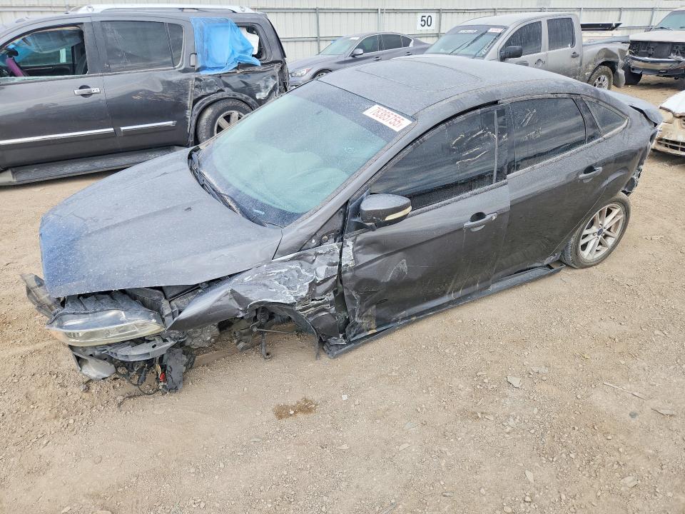 2016 FORD FOCUS SE — VIN 1FADP3F26GL338377