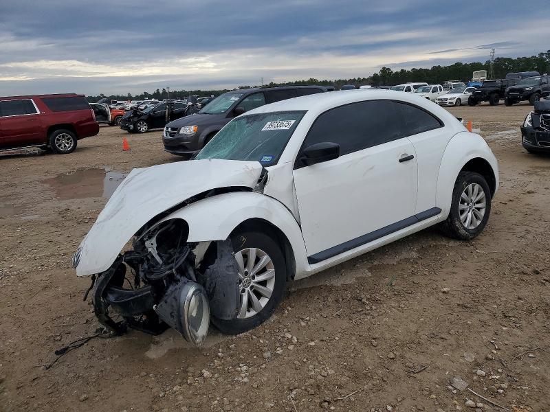 2017 VOLKSWAGEN BEETLE — VIN 3VWF17AT6HM600424