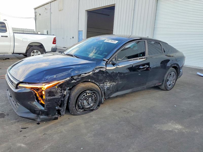 2025 KIA K4 LX — VIN 3KPFT4DE3SE238773