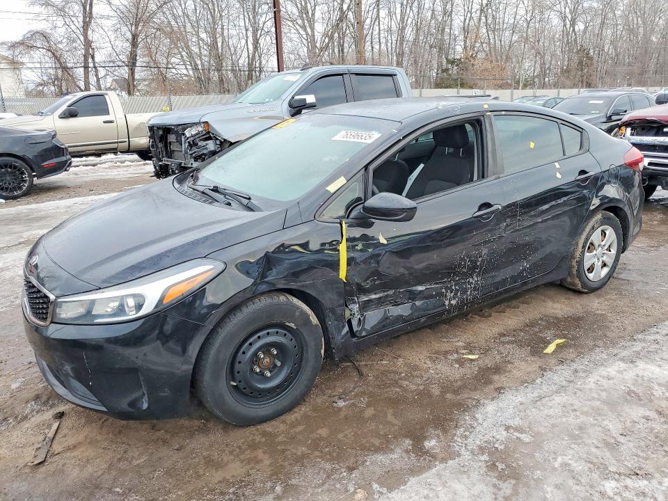 2017 KIA FORTE LX — VIN 3KPFK4A76HE072704