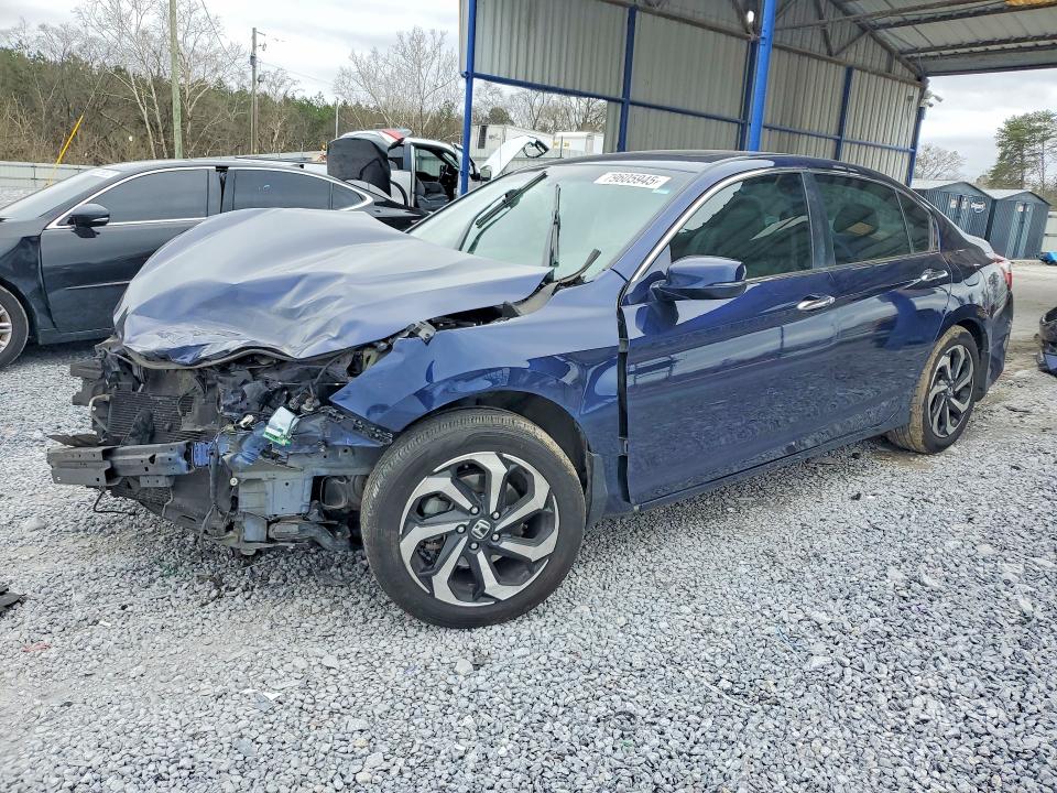 2017 HONDA ACCORD — VIN 1HGCR2F83HA044965