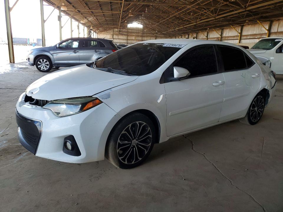 2015 TOYOTA COROLLA — VIN 5YFBURHE5FP221321