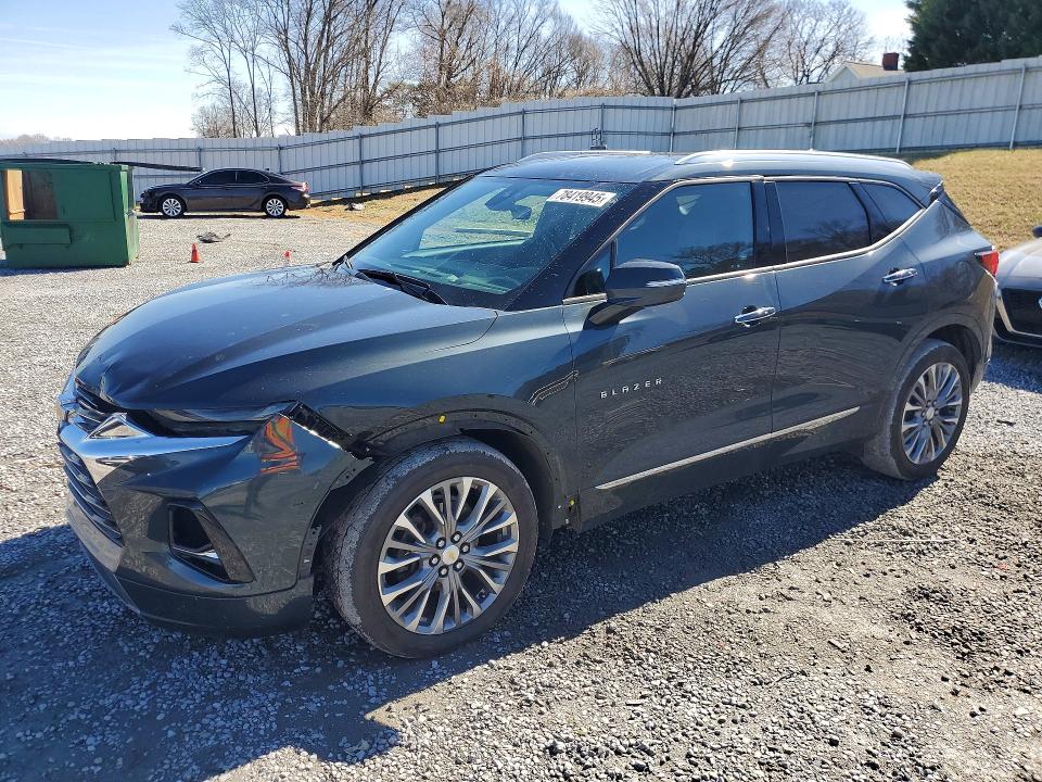 2019 CHEVROLET BLAZER — VIN 3GNKBFRS4KS687643
