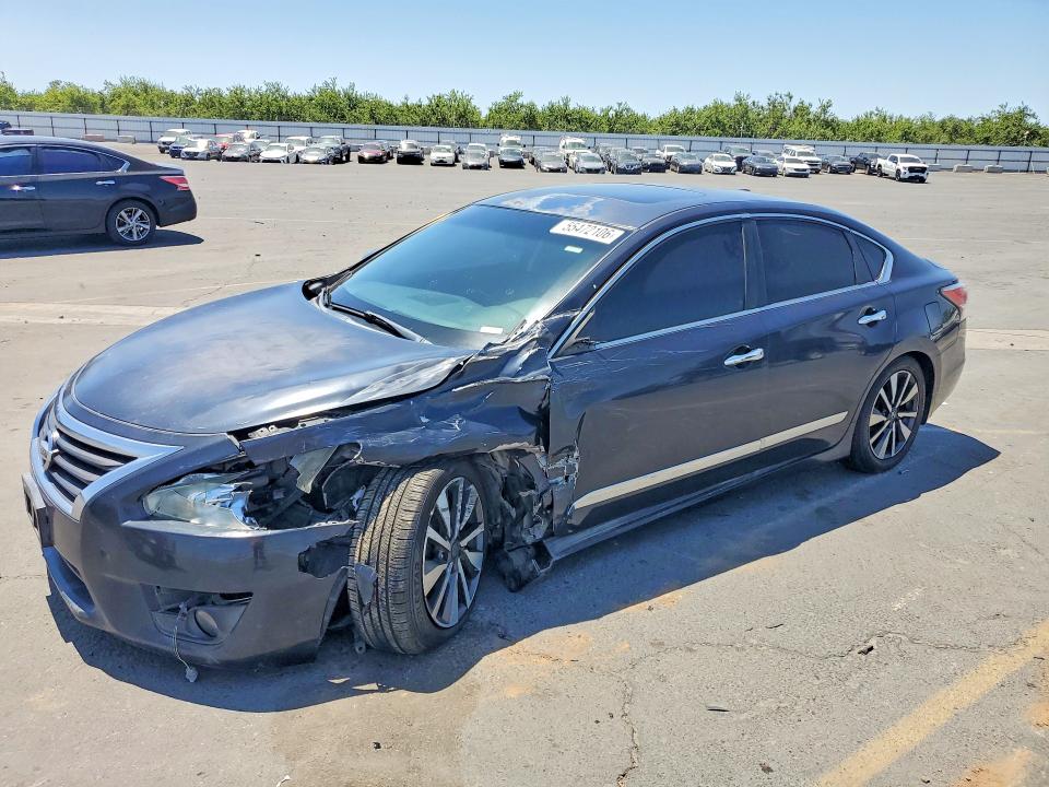 2015 NISSAN ALTIMA — VIN 1N4AL3AP3FC205284