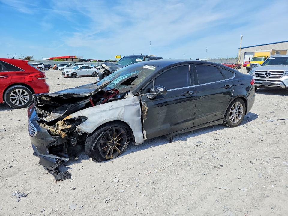 2020 FORD FUSION — VIN 3FA6P0HD3LR121953