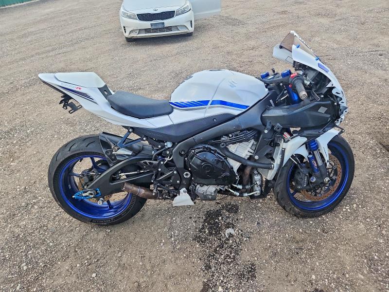 JS1DM11H4J2100215
