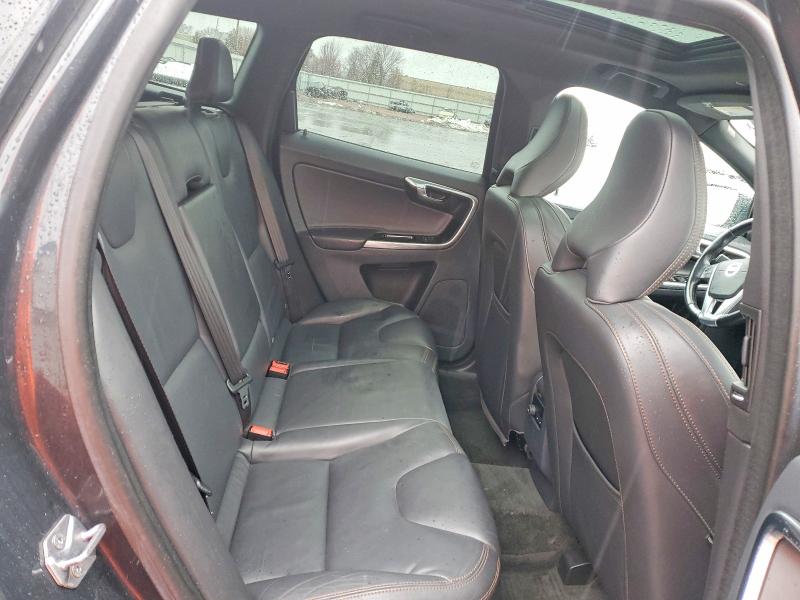 YV4902RM5F2698687