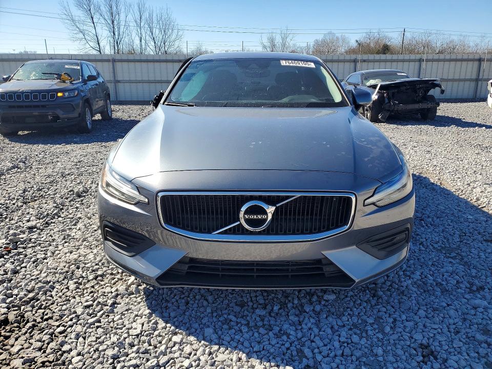 7JR102FK2KG014115