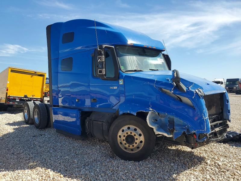 2022 VOLVO VNL — VIN 4V4NC9EH0NN301236
