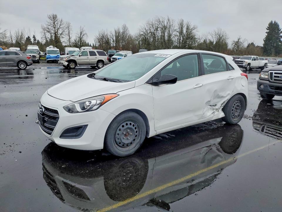 2017 HYUNDAI ELANTRA GT — VIN KMHD35LH8HU353755