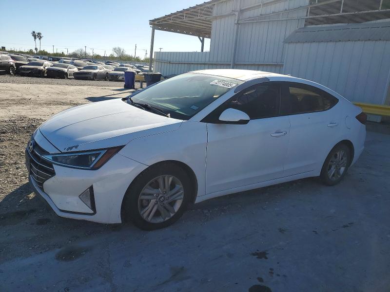 2019 HYUNDAI ELANTRA SE — VIN 5NPD84LF5KH447981