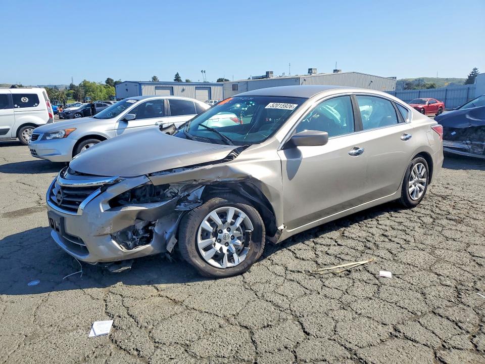 2015 NISSAN ALTIMA — VIN 1N4AL3AP6FC596009