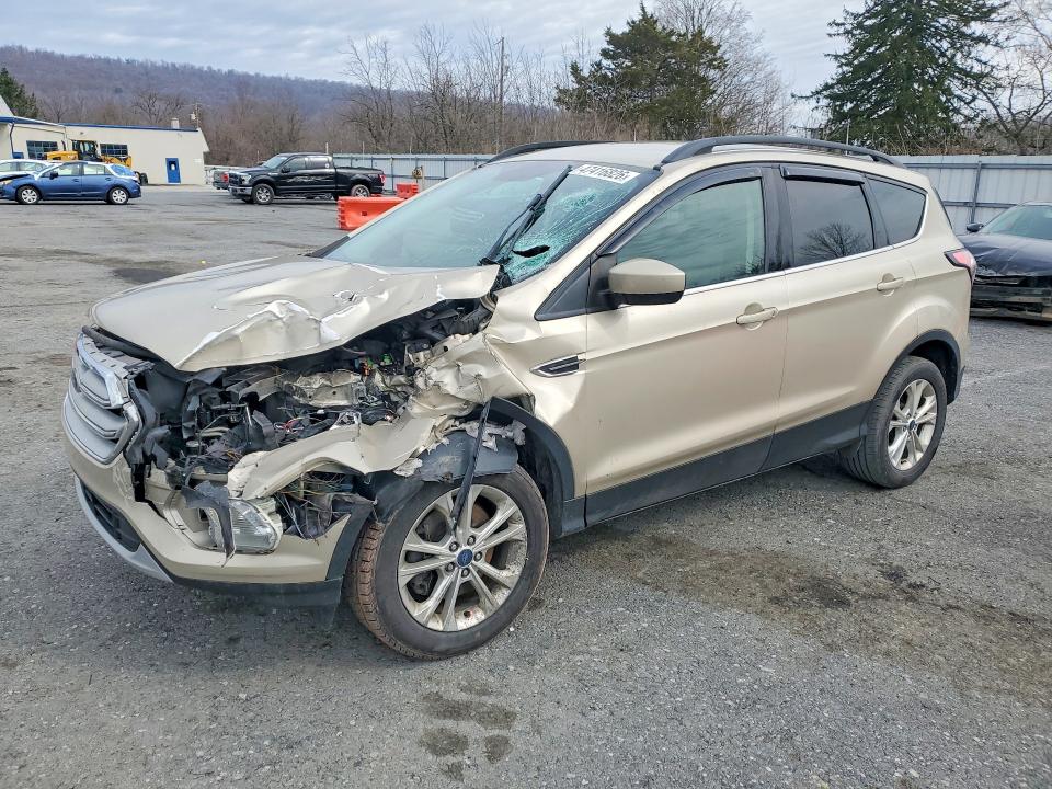 2018 FORD ESCAPE — VIN 1FMCU9GD4JUA78088