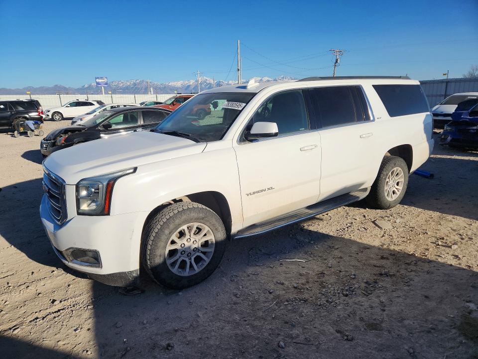 2017 GMC YUKON XL — VIN 1GKS2GKC6HR121159