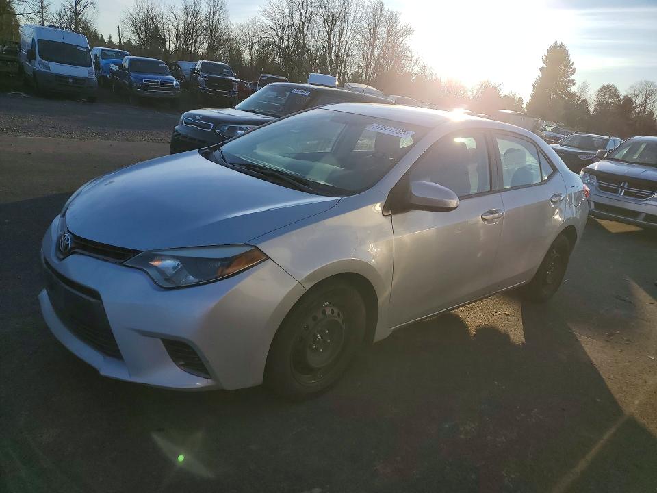 2015 TOYOTA COROLLA — VIN 2T1BURHE0FC414296