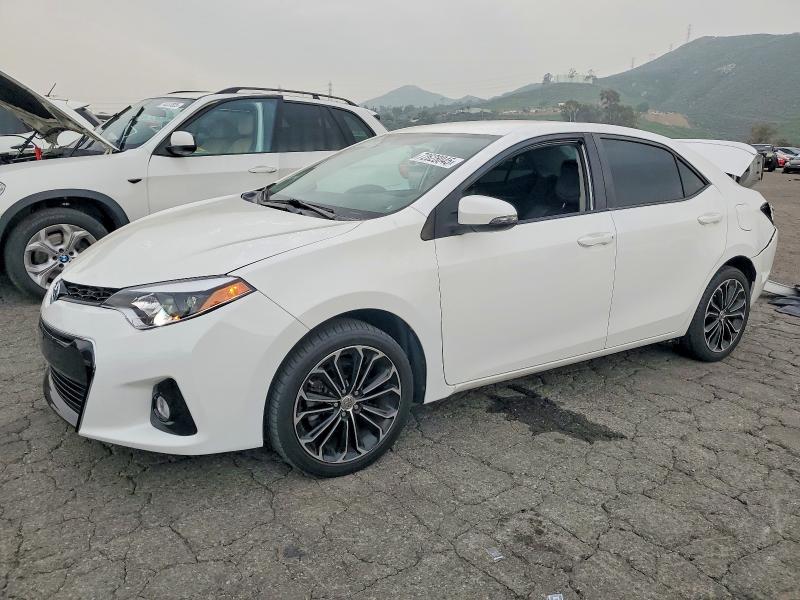 2015 TOYOTA COROLLA — VIN 5YFBURHEXFP181494